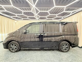 2015 Honda Stepwgn Spada V, чёрный, 1899000 рублей, вид 3