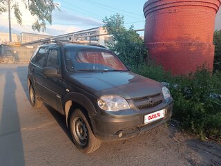 2012 Chevrolet Niva I Рестайлинг, зелёный, 350000 рублей, вид 1
