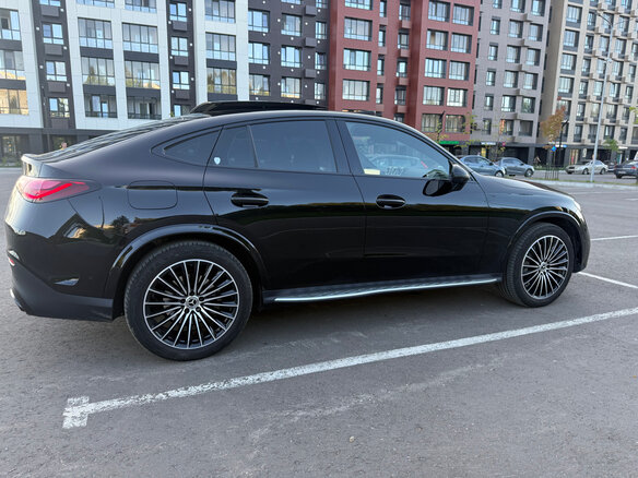 2024 Mercedes-Benz GLC Coupe 300 II (C254), чёрный, 7690000 рублей - вид 3