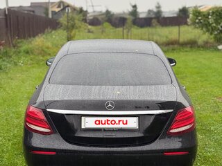 2019 Mercedes-Benz E-Класс 200 d V (W213, S213, C238), чёрный, 1589000 рублей, вид 4