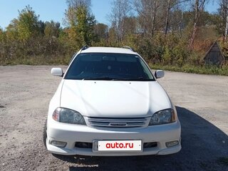 2001 Toyota Caldina II Рестайлинг, белый, 615000 рублей, вид 1