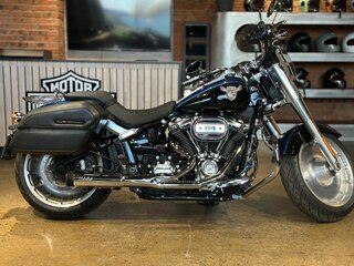 2018 Harley-Davidson Fat Boy, синий, 2400000 рублей, вид 1