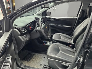 2022 Chevrolet Spark IV Рестайлинг, чёрный, 917000 рублей, вид 5