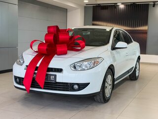 2012 Renault Fluence I, белый, 697000 рублей, вид 1