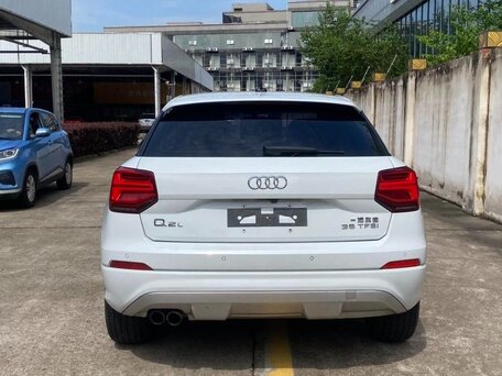 2022 Audi Q2 L 35 TFSI I Рестайлинг, голубой, 1644000 рублей, вид 5