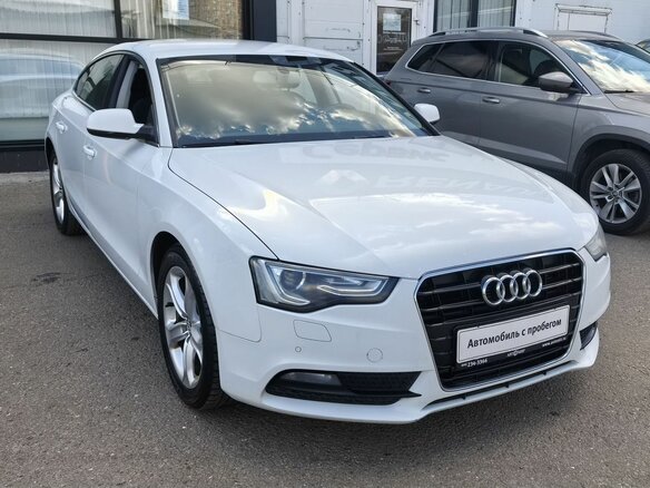 2014 Audi A5 I (8T) Рестайлинг, белый - вид 2