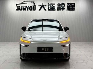 2026 Toyota bZ3X 50 kWh, белый, 2282033 рублей, вид 2