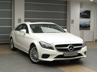 2014 Mercedes-Benz CLS 400 II (C218) Рестайлинг, белый, 2689000 рублей, вид 3