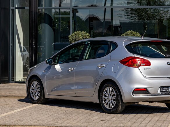 2013 Kia Ceed II, серебристый, 795000 рублей - вид 8