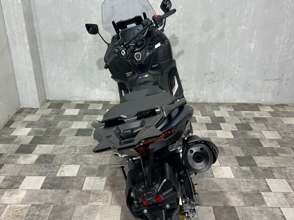 2023 Yamaha TMAX, зелёный, 1270000 рублей - вид 11