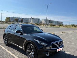 2015 Infiniti QX70, чёрный, 2750000 рублей, вид 2