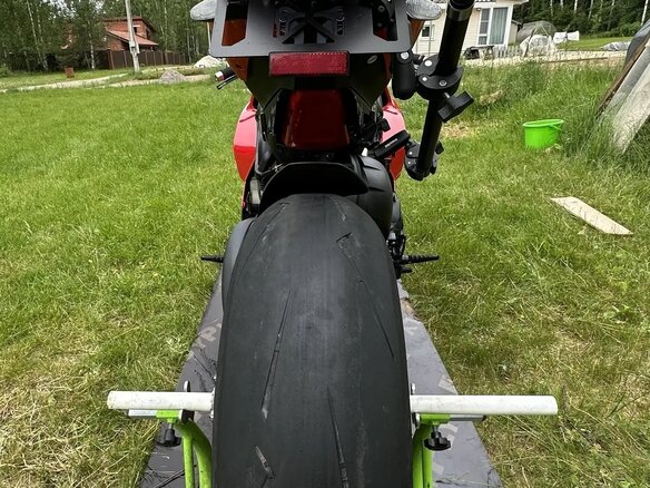 2023 Ducati Panigale V4, красный, 2680000 рублей - вид 10