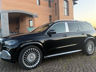 2021 Mercedes-Benz Maybach GLS 600 I, чёрный, 10000000 рублей, вид 4