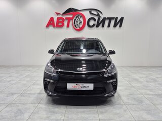 2019 Kia Rio IV, чёрный, 1395000 рублей, вид 2