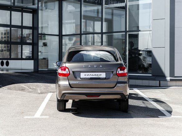 2026 Lada (ВАЗ) Granta I Рестайлинг, коричневый, 1344000 рублей - вид 4