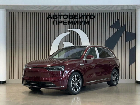 2026 Aito M7 53.4 kWh II, красный, 8350000 рублей, вид 1