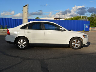 2007 Volvo S40 II Рестайлинг, белый, 429000 рублей, вид 4