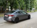 2021 Hyundai Solaris II Рестайлинг, серый, 875000 рублей - вид 1