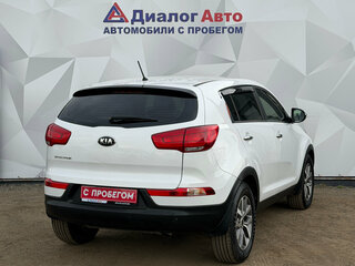2015 Kia Sportage III Рестайлинг, белый, 1350000 рублей, вид 5