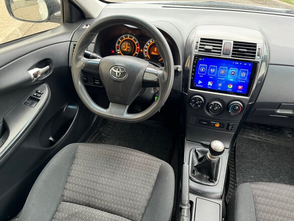 2013 Toyota Corolla X (E140, E150) Рестайлинг, белый, 790000 рублей - вид 19