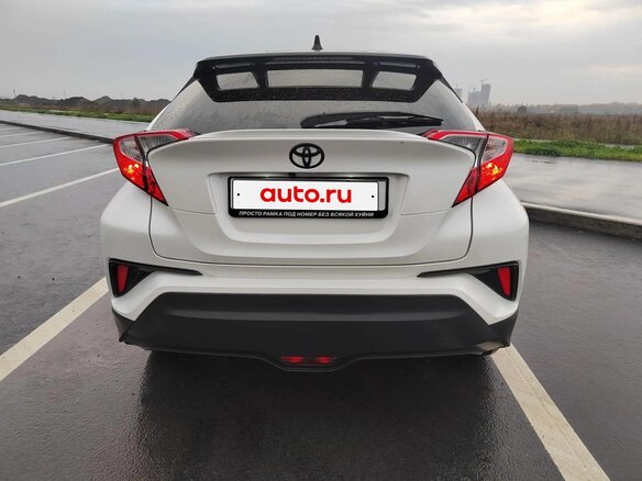2019 Toyota C-HR I, белый, 2599000 рублей - вид 8
