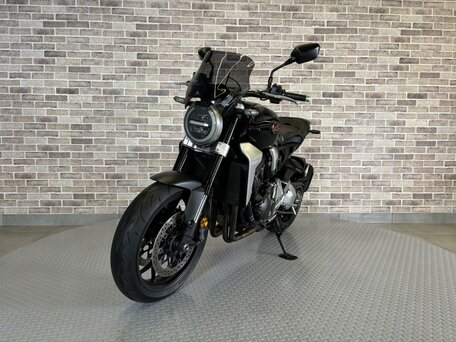 2018 Honda CB 1000R, чёрный, 878000 рублей, вид 2