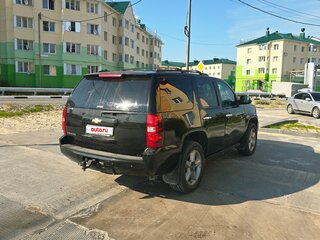 2008 Chevrolet Tahoe III, чёрный, 1300000 рублей, вид 3
