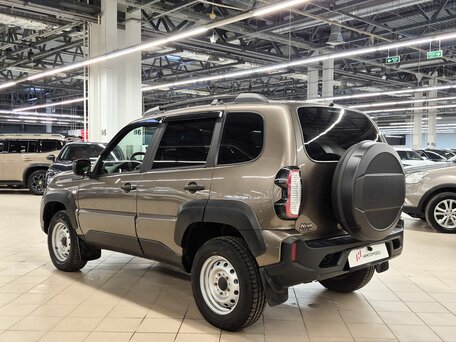 2025 Lada (ВАЗ) Niva Travel I, коричневый, 1275000 рублей, вид 4
