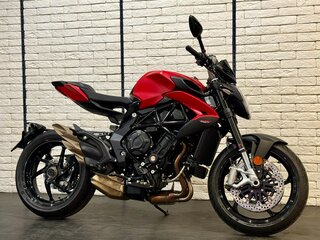 2026 MV Agusta Brutale 800, красный, 1737000 рублей, вид 2