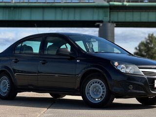 2011 Opel Astra H Рестайлинг, чёрный, 700000 рублей, вид 4