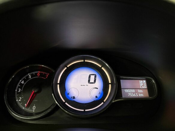 2016 Renault Fluence I Рестайлинг, коричневый, 690000 рублей - вид 14