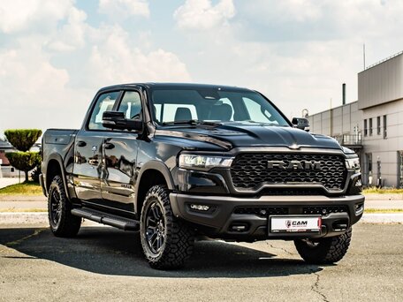 2026 Ram 1500 Crew Cab V Рестайлинг, чёрный, 8750000 рублей, вид 1