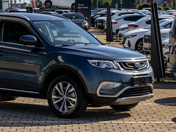 2020 Geely Atlas I, серый, 1515000 рублей - вид 7
