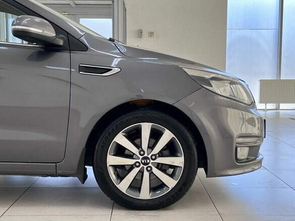 2015 Kia Rio III Рестайлинг, серый, 910000 рублей - вид 11