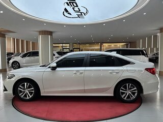 2022 Honda Civic XI, белый, 1360000 рублей, вид 2