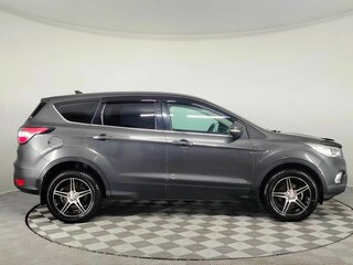 2017 Ford Kuga II Рестайлинг, серый, 1650000 рублей, вид 4