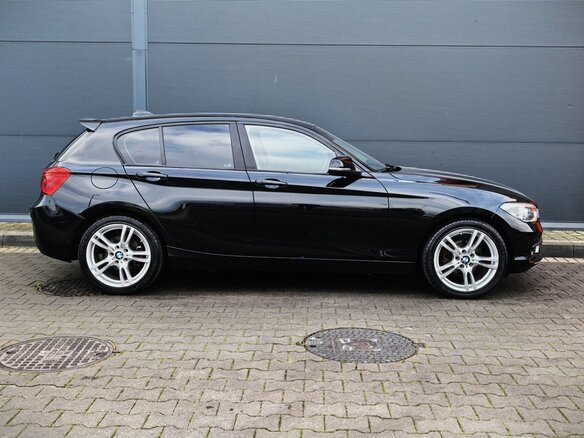 2017 BMW 1 серии 118i II (F20/F21) Рестайлинг, чёрный, 1649000 рублей - вид 2