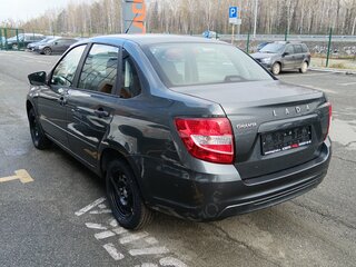 2026 Lada (ВАЗ) Granta I Рестайлинг, серебристый, 870000 рублей, вид 2