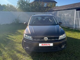2020 Volkswagen Tiguan II, коричневый, 1800000 рублей, вид 1