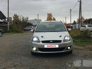 2006 Ford Fiesta Mk5, серебристый, 199000 рублей, вид 4