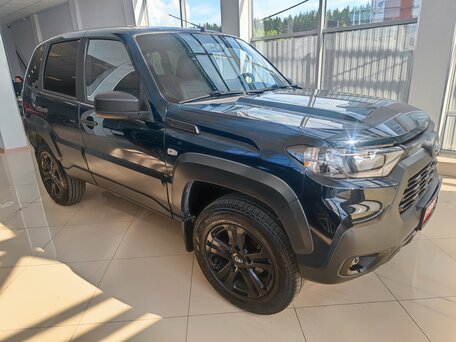 2024 Lada (ВАЗ) Niva Travel I, зелёный, 1187000 рублей, вид 4