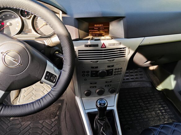 2011 Opel Astra H Рестайлинг, серый - вид 6