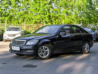 2011 Mercedes-Benz C-Класс 180 BlueEFFICIENCY III (W204), чёрный, 783000 рублей, вид 1