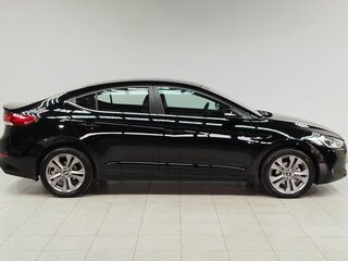 2016 Hyundai Elantra VI (AD), чёрный, 1840000 рублей, вид 4