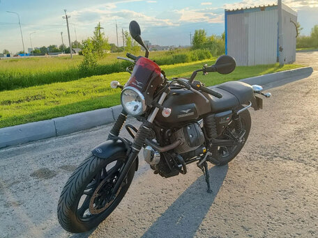 2013 Moto Guzzi V 7, чёрный, 580000 рублей, вид 2