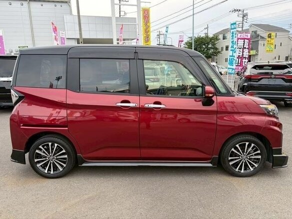 2022 Toyota Roomy I Рестайлинг, пурпурный - вид 8