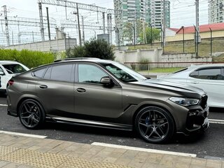 2020 BMW X6 30d III (G06), зелёный, 7450000 рублей, вид 4