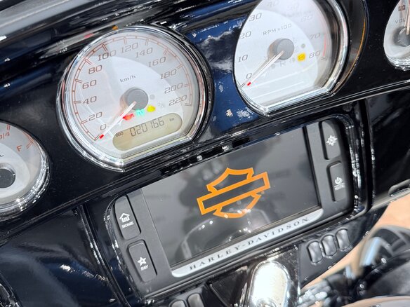 2018 Harley-Davidson Street Glide, синий, 1999000 рублей - вид 29