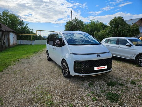 2023 Hyundai Staria I, белый, 5670000 рублей, вид 1