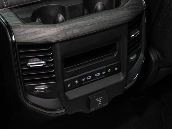2026 Ram 1500 Crew Cab V Рестайлинг, чёрный, 10499000 рублей - вид 14